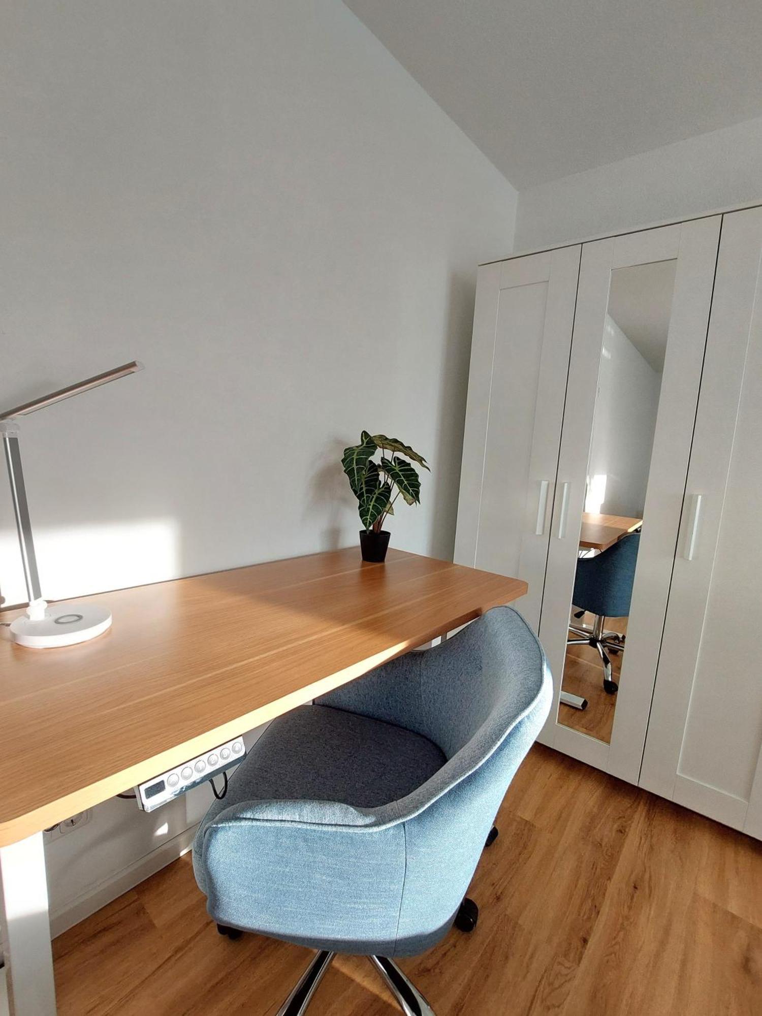 Moderne Wohnung Mit Vollausstattung In Ruhiger Lage, W-Lan Grossrohrsdorf Exterior photo